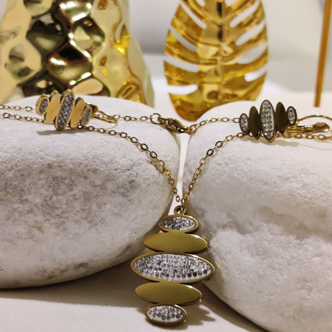 Celesta Pendant Sets