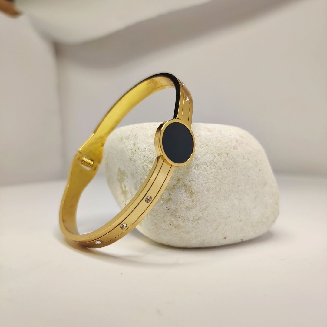 Golden Loop Bangle