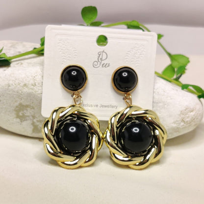 Golden Eclipse Earing