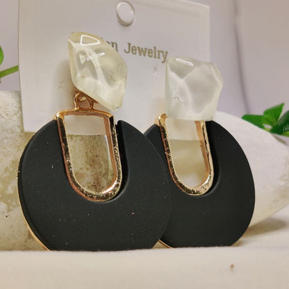 Golden Eclipse Earing